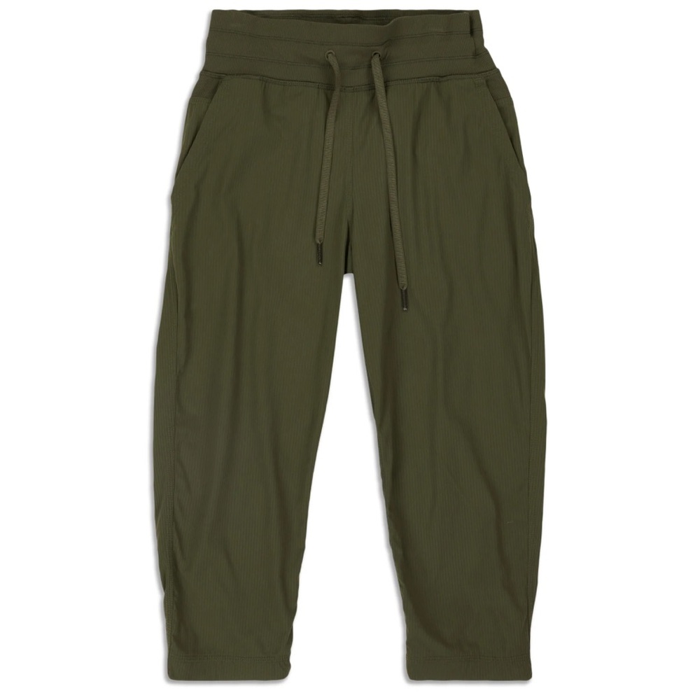 Lululemon Dance Studio Crop 19” Inseam